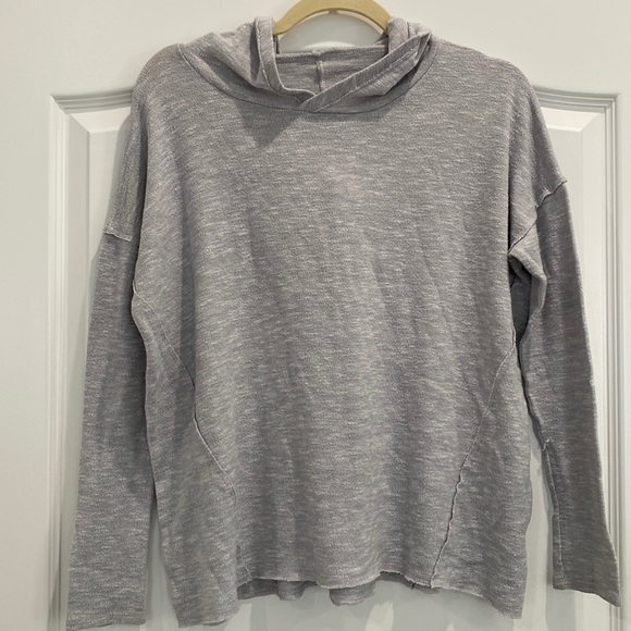 American Eagle Outfitters Tops - American Eagle soft & sexy plush hoodie